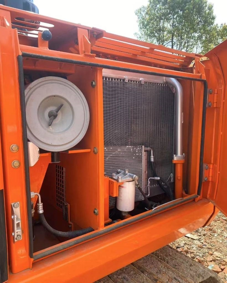 Doosan 150 - Гусеничный экскаватор: фото 2 Doosan 150 - Гусеничный экскаватор: фото 2