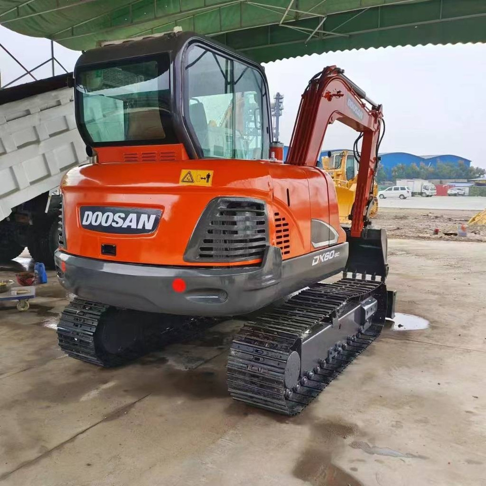 Doosan DX 60  - Мини-экскаватор: фото 1 Doosan DX 60  - Мини-экскаватор: фото 1