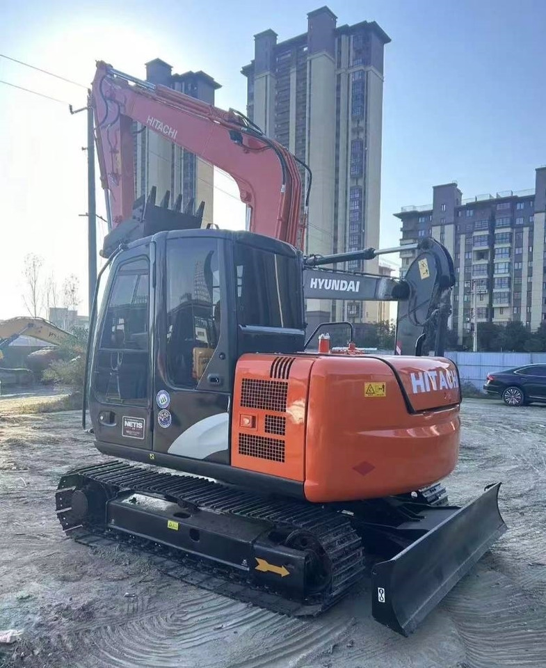 Hitachi 70 - Мини-экскаватор: фото 3 Hitachi 70 - Мини-экскаватор: фото 3