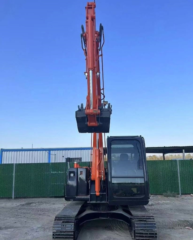 Hitachi 70 - Мини-экскаватор: фото 5 Hitachi 70 - Мини-экскаватор: фото 5