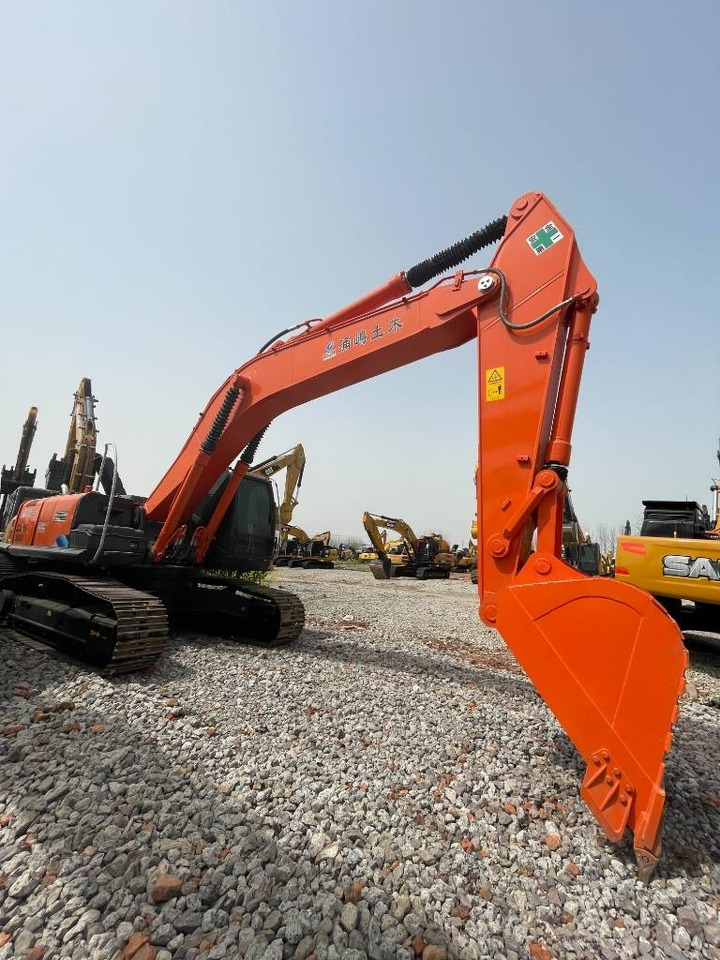 Hitachi ZX 360 - Гусеничный экскаватор: фото 1 Hitachi ZX 360 - Гусеничный экскаватор: фото 1