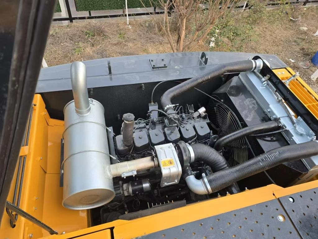 Hyundai 220-9 - Мини-экскаватор: фото 4 Hyundai 220-9 - Мини-экскаватор: фото 4