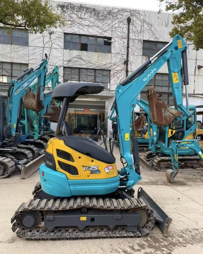 Kubota 25 - Мини-экскаватор: фото 4 Kubota 25 - Мини-экскаватор: фото 4