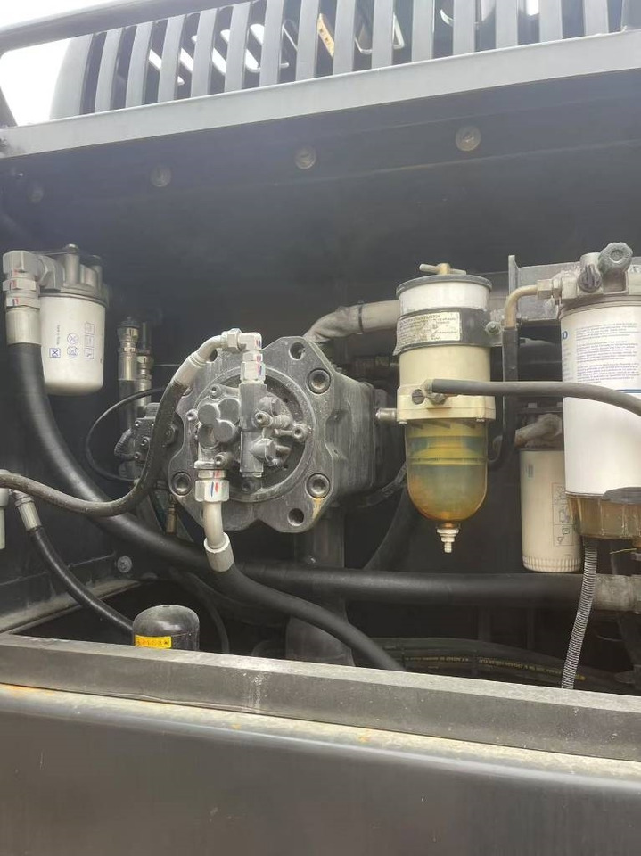 Volvo EC 350 - Гусеничный экскаватор: фото 5 Volvo EC 350 - Гусеничный экскаватор: фото 5