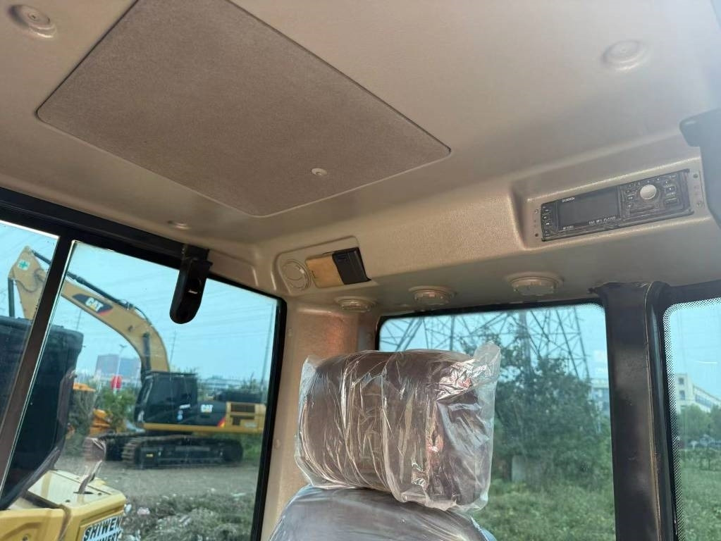 Volvo EC 60 - Гусеничный экскаватор: фото 3 Volvo EC 60 - Гусеничный экскаватор: фото 3