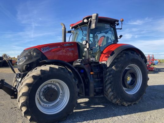 Case IH OPTUM 300 CVX - Трактор: фото 2 Case IH OPTUM 300 CVX - Трактор: фото 2