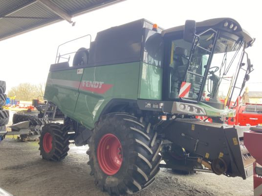 Fendt 5255 L MCS - Зерноуборочный комбайн: фото 2 Fendt 5255 L MCS - Зерноуборочный комбайн: фото 2