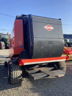 Kuhn VB2190OC14 - Пресс-подборщик рулонный: фото 4 Kuhn VB2190OC14 - Пресс-подборщик рулонный: фото 4