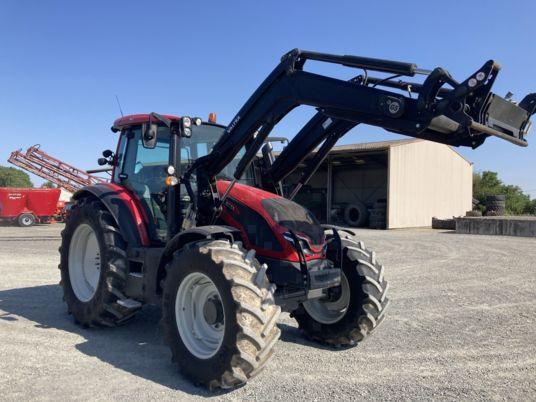 Valtra G105 - Трактор: фото 3 Valtra G105 - Трактор: фото 3