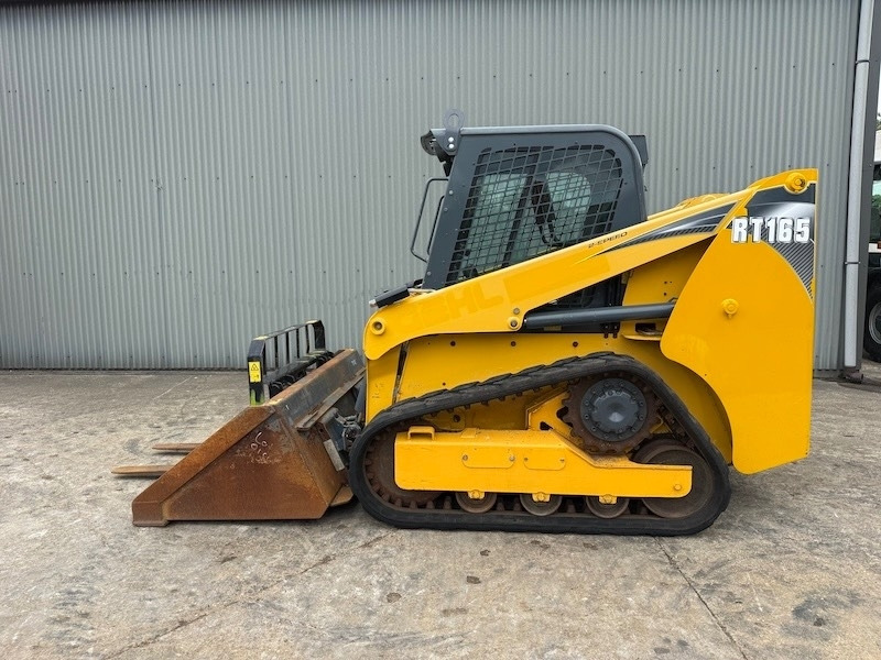 Gehl RT165  - Гусеничный погрузчик: фото 1 Gehl RT165  - Гусеничный погрузчик: фото 1