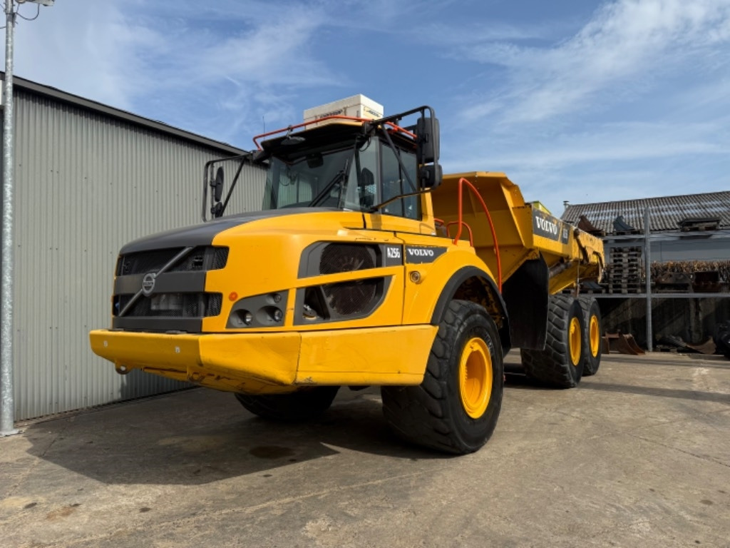 Volvo A 25 G - Сочленённый самосвал: фото 1 Volvo A 25 G - Сочленённый самосвал: фото 1
