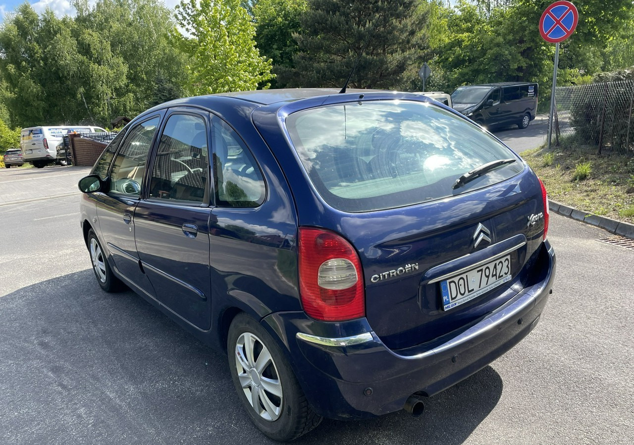 Citroen Xsara Picasso Citroen Xsara Picasso 1.6HDI-110KM Klima tempomat 2006 - Легковой автомобиль: фото 4 Citroen Xsara Picasso Citroen Xsara Picasso 1.6HDI-110KM Klima tempomat 2006 - Легковой автомобиль: фото 4