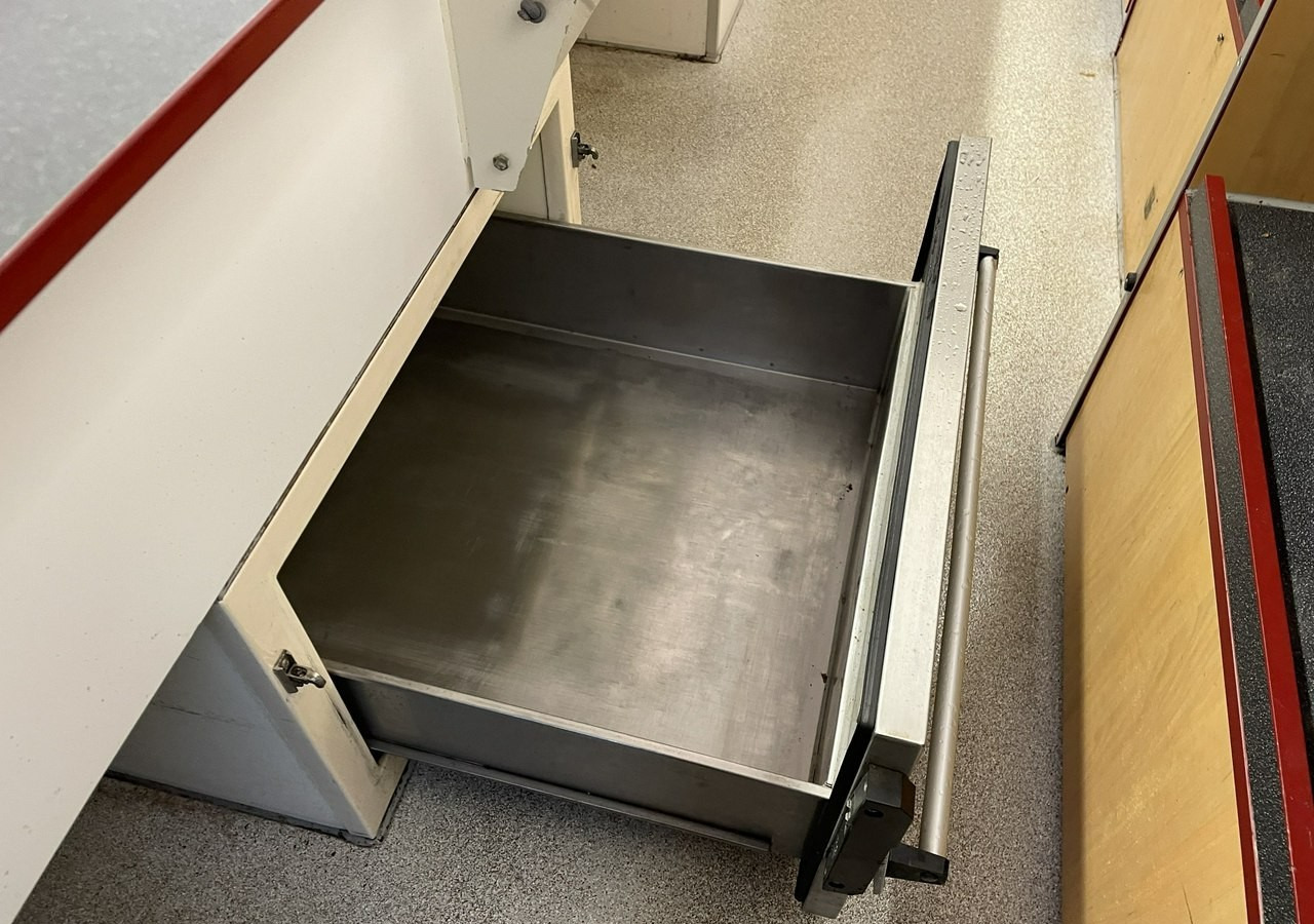 Торговый грузовик Fiat Ducato Autosklep Wędlin Gastronomiczny food truck foodtruck sklep Borco 200: фото 9 Торговый грузовик Fiat Ducato Autosklep Wędlin Gastronomiczny food truck foodtruck sklep Borco 200: фото 9