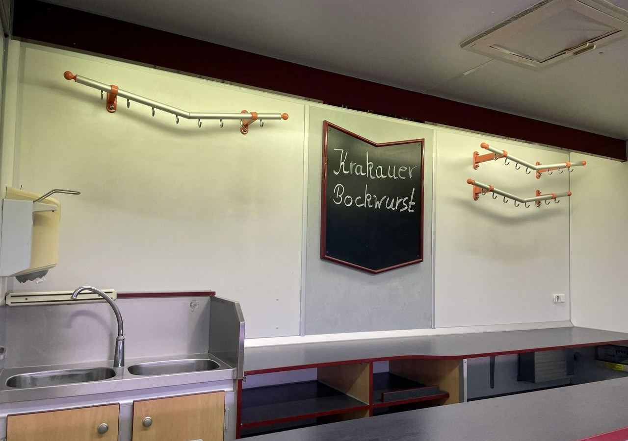 Торговый грузовик Fiat Ducato Autosklep Wędlin Gastronomiczny food truck foodtruck sklep Borco 200: фото 13 Торговый грузовик Fiat Ducato Autosklep Wędlin Gastronomiczny food truck foodtruck sklep Borco 200: фото 13