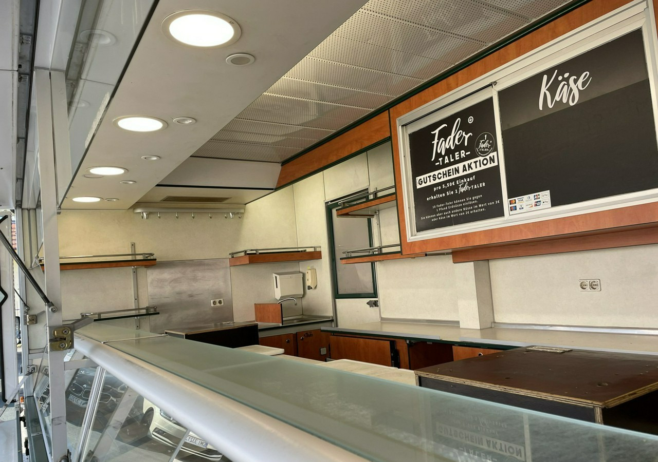 Fiat Ducato Autosklep mięso Gastronomiczny Food Truck Foodtruck sklep bar Borco - Торговый грузовик, Лёгкий коммерческий автомобиль: фото 3 Fiat Ducato Autosklep mięso Gastronomiczny Food Truck Foodtruck sklep bar Borco - Торговый грузовик, Лёгкий коммерческий автомобиль: фото 3