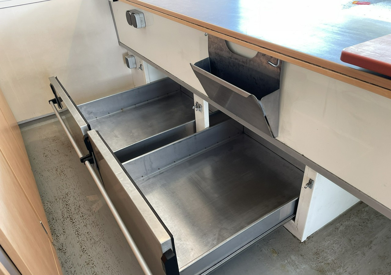 Торговый грузовик Fiat Ducato Ducat Autosklep wędlin Gastronomiczny Food Truck Foodtruck SklepBORC: фото 11