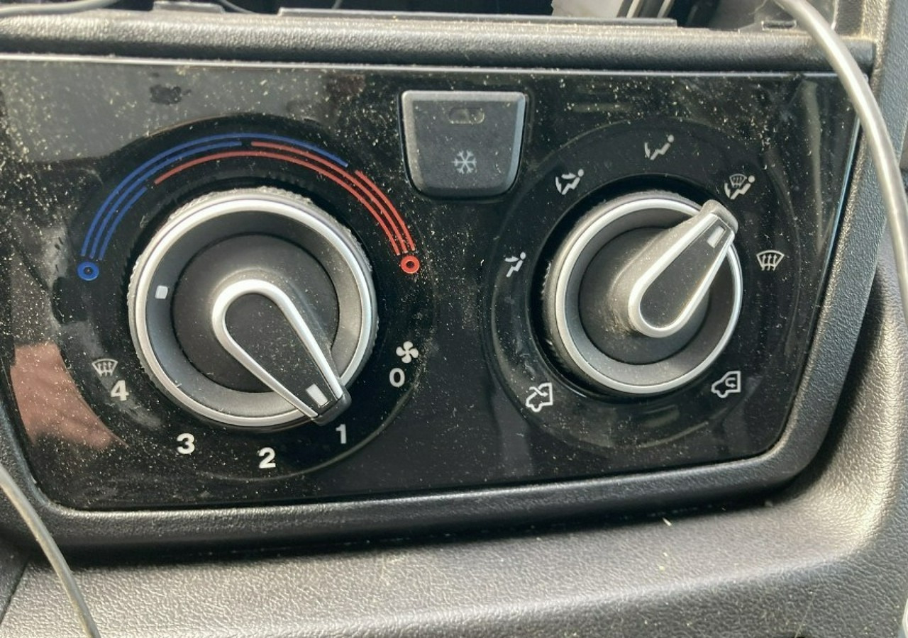 Цельнометаллический фургон Fiat Ducato Ducato 2.3 JTD-150KM Mega Max 6-biegów Klima Kamera 2017: фото 6 Цельнометаллический фургон Fiat Ducato Ducato 2.3 JTD-150KM Mega Max 6-biegów Klima Kamera 2017: фото 6