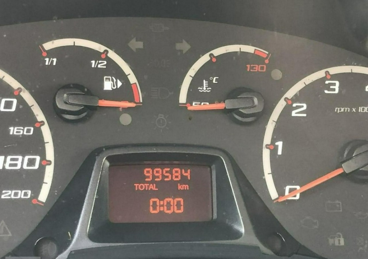Хэтчбек Ford KA II Ford KA 1,3 tdci 75KM 2012: фото 8