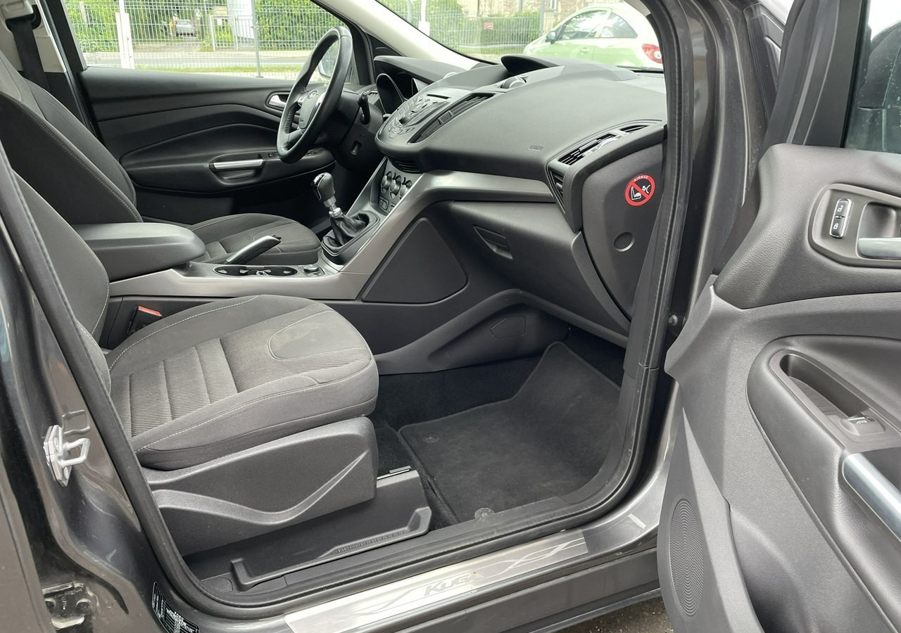 Ford Kuga II Ford Kuga 1.5 EcoBoost Bogate wyposażenie 63558km Model 2016 - Внедорожник: фото 4 Ford Kuga II Ford Kuga 1.5 EcoBoost Bogate wyposażenie 63558km Model 2016 - Внедорожник: фото 4