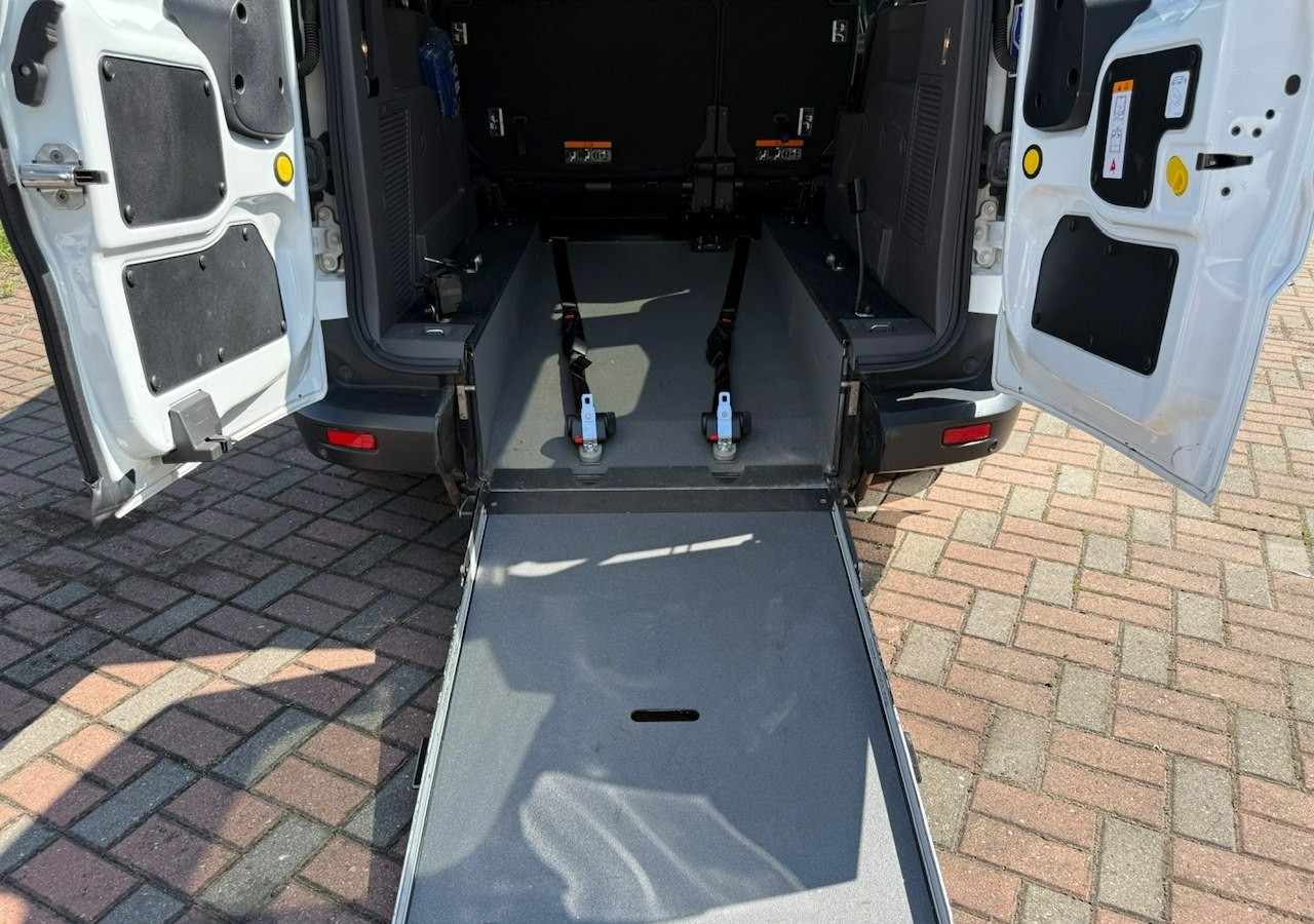 Ford Tourneo Connect II Connect dla niepełnosprawnych Rampa Inwalida PFRON Model 2021 - Легковой автомобиль: фото 4 Ford Tourneo Connect II Connect dla niepełnosprawnych Rampa Inwalida PFRON Model 2021 - Легковой автомобиль: фото 4