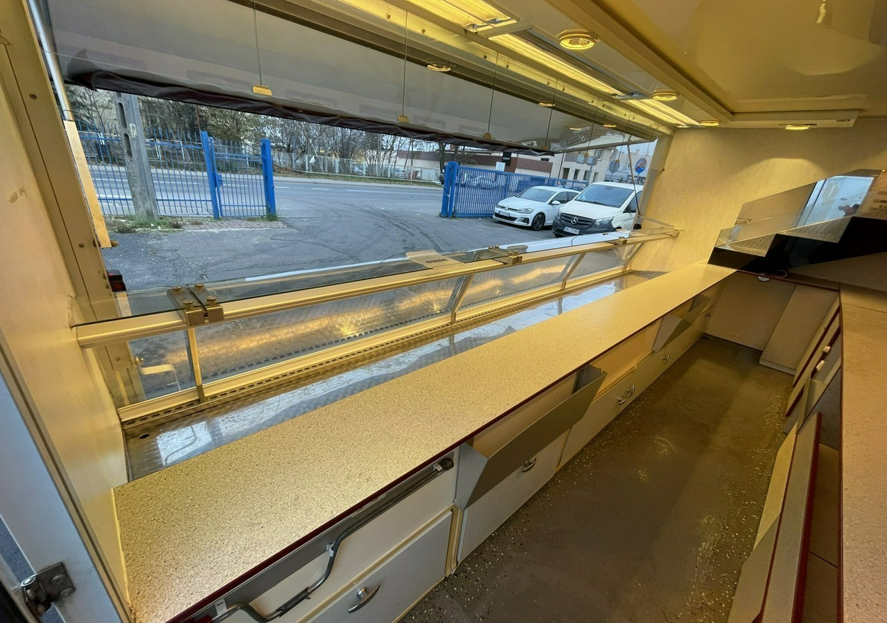 Inna Inny Przyczepa Gastronomiczna food truck foodtruck Autosklep Sklep bar - Торговый прицеп: фото 5 Inna Inny Przyczepa Gastronomiczna food truck foodtruck Autosklep Sklep bar - Торговый прицеп: фото 5