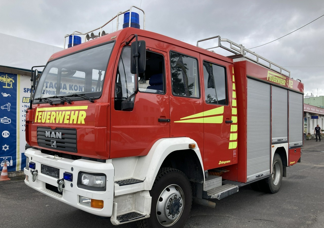 MAN Inny MAN MAN 15,250 Straż pożarna gaśnicza 9-osobowa 4X4 Wóz strażacki 2003 - Пожарная машина: фото 1 MAN Inny MAN MAN 15,250 Straż pożarna gaśnicza 9-osobowa 4X4 Wóz strażacki 2003 - Пожарная машина: фото 1