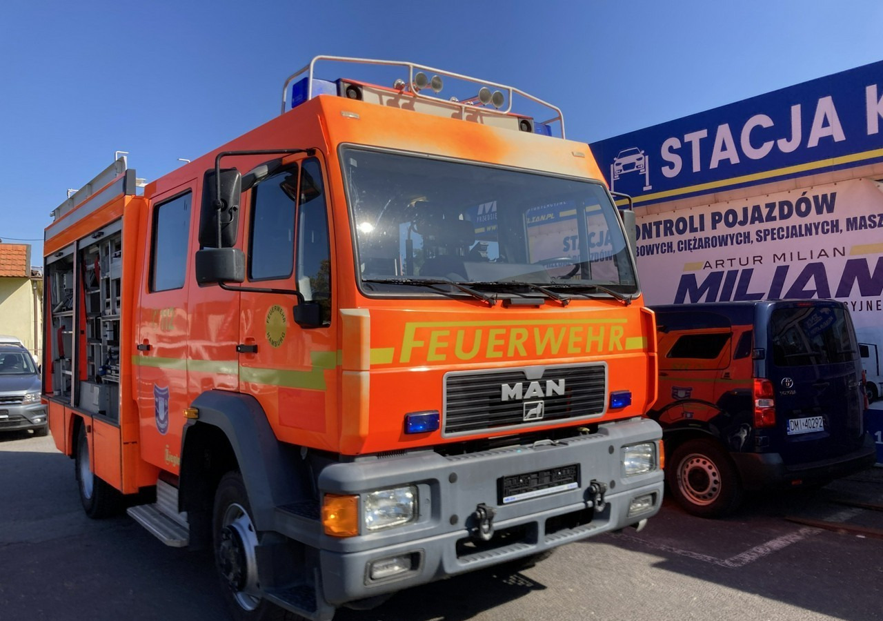 MAN MAN 15,250 Straż pożarna gaśnicza 9-osobowa 4X4 Wóz strażacki MAN 15,250 Straż pożarna gaśnicza 9-osobowa 4X4 Wóz strażacki - Пожарная машина: фото 4 MAN MAN 15,250 Straż pożarna gaśnicza 9-osobowa 4X4 Wóz strażacki MAN 15,250 Straż pożarna gaśnicza 9-osobowa 4X4 Wóz strażacki - Пожарная машина: фото 4