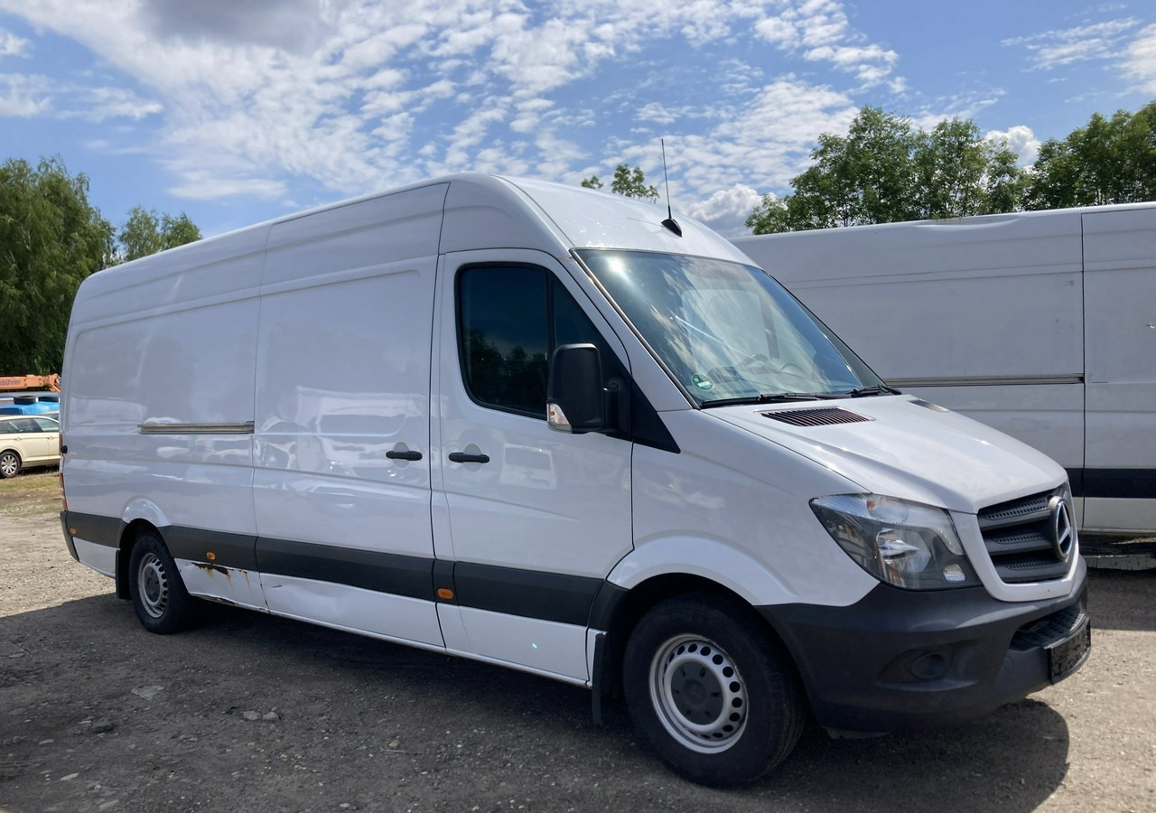 Mercedes-Benz Sprinter Sprinter 313CDI Max 2015 - Цельнометаллический фургон: фото 3 Mercedes-Benz Sprinter Sprinter 313CDI Max 2015 - Цельнометаллический фургон: фото 3