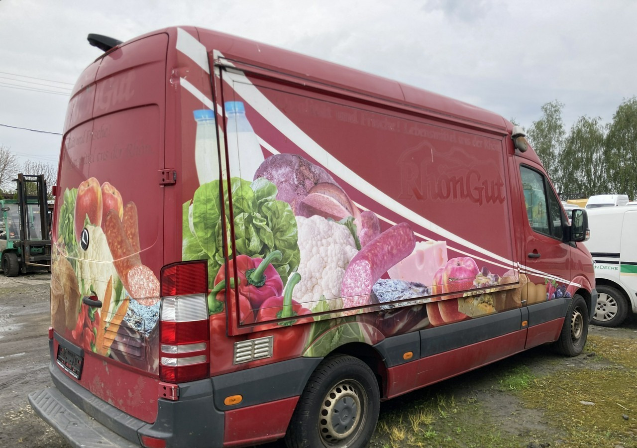 Mercedes-Benz Sprinter Sprinter Autosklep sklep bar Gastronomiczny Food Truck Foodtruck 201 - Торговый грузовик: фото 4 Mercedes-Benz Sprinter Sprinter Autosklep sklep bar Gastronomiczny Food Truck Foodtruck 201 - Торговый грузовик: фото 4