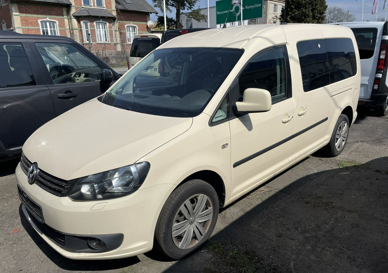 Volkswagen Caddy III Caddy do przewozu Niepełnosprawnych inwalida rampa 2015 - Легковой автомобиль: фото 4 Volkswagen Caddy III Caddy do przewozu Niepełnosprawnych inwalida rampa 2015 - Легковой автомобиль: фото 4