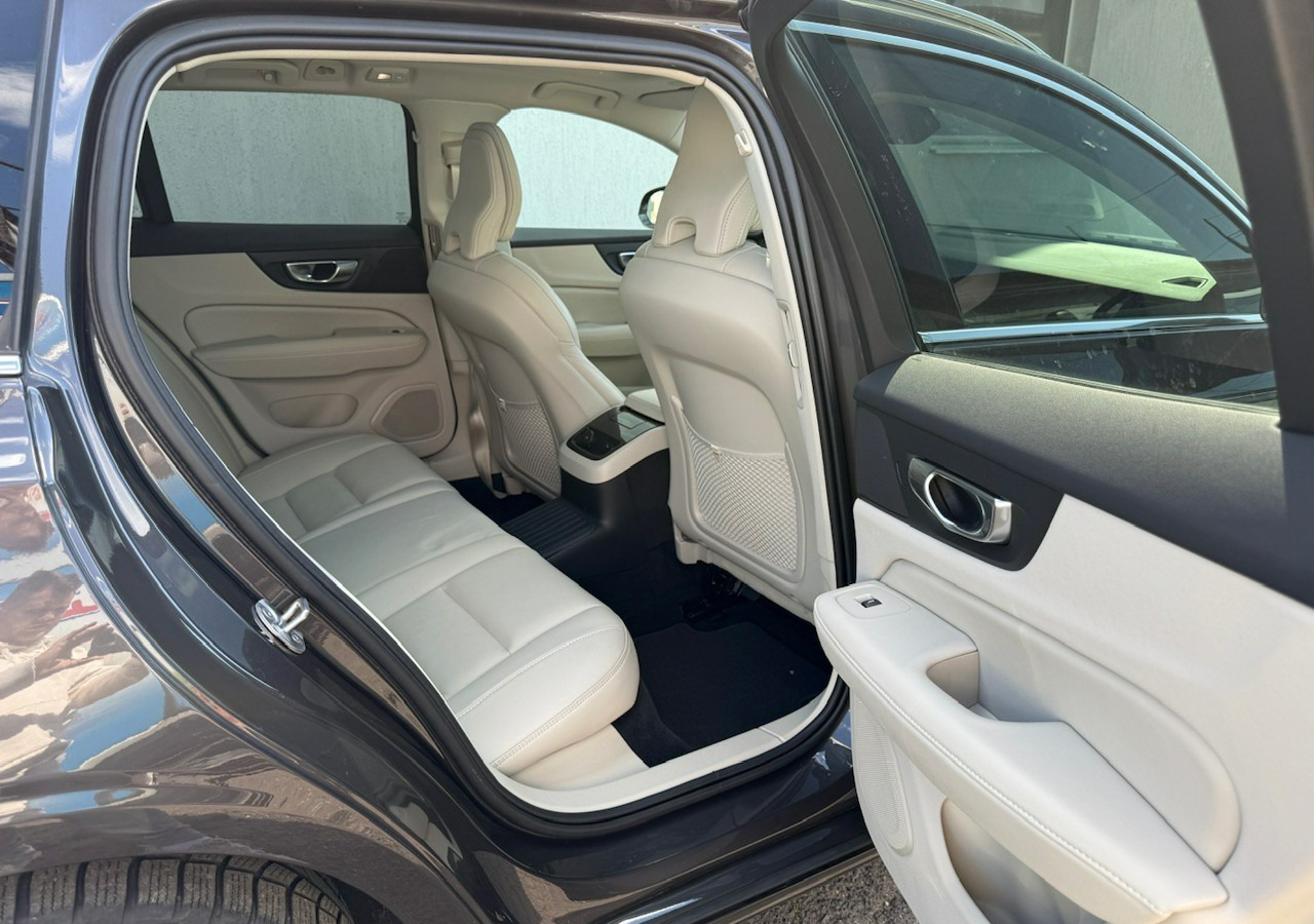 Легковой автомобиль Volvo V60 II Volvo V60 2.0 T8 Plug-in Hybrid 455KM AWD Bogata Wersja Model 2024: фото 16