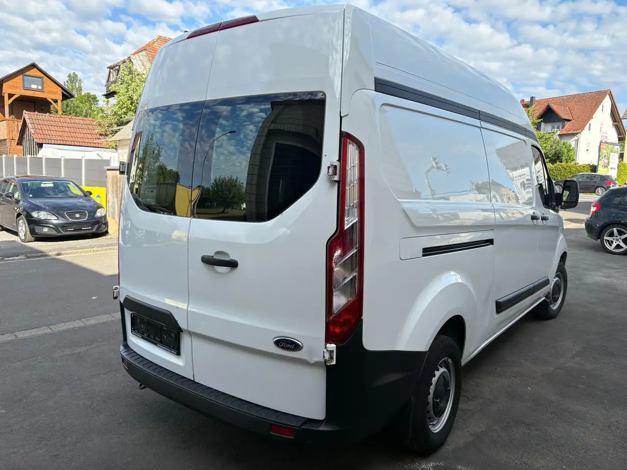 Ford Transit Custom 300 L2 H2 Motorschaden - Цельнометаллический фургон: фото 4 Ford Transit Custom 300 L2 H2 Motorschaden - Цельнометаллический фургон: фото 4