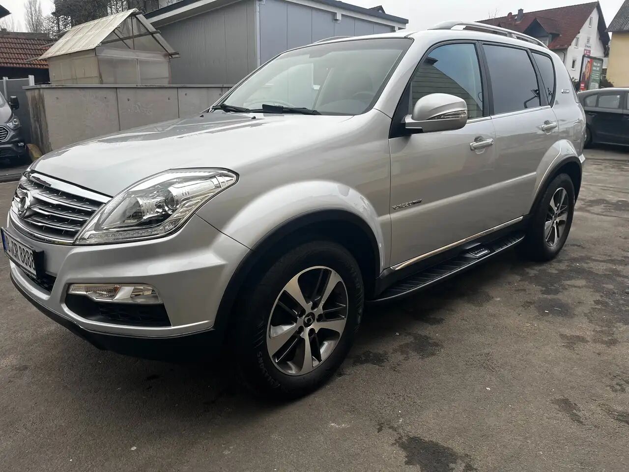 SsangYong Rexton Rexton 2.2 TD 4x4|AUTOM|7SITZ - Внедорожник: фото 1 SsangYong Rexton Rexton 2.2 TD 4x4|AUTOM|7SITZ - Внедорожник: фото 1