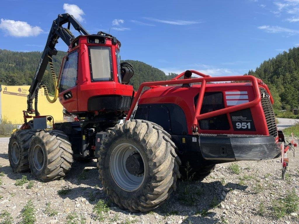 Komatsu 951 - Харвестер: фото 3 Komatsu 951 - Харвестер: фото 3