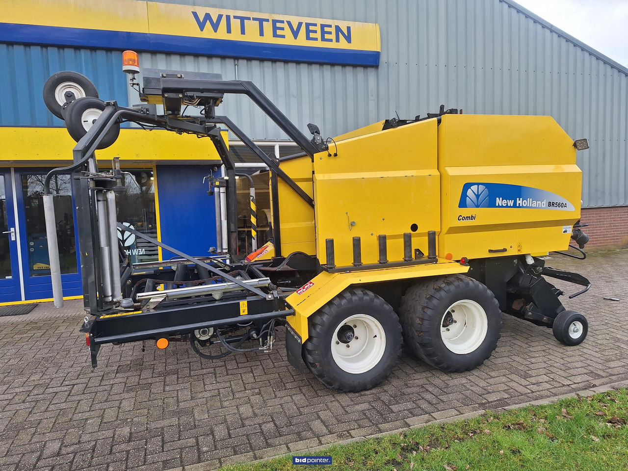 New Holland BR560A pers wikkel combinatie - Пресс-подборщик рулонный, Обмотчик рулонов: фото 5 New Holland BR560A pers wikkel combinatie - Пресс-подборщик рулонный, Обмотчик рулонов: фото 5