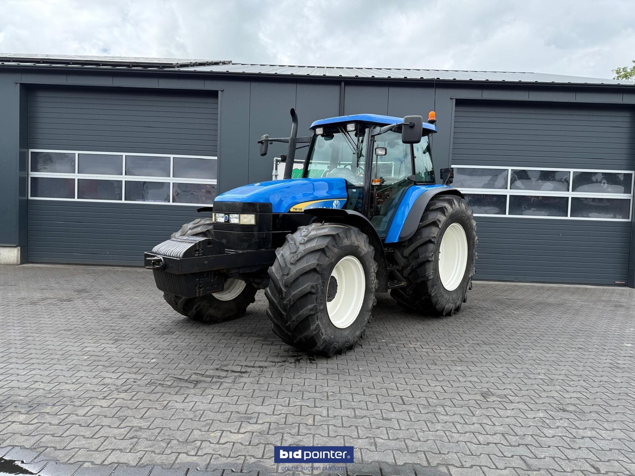 New Holland TM 140 - Трактор: фото 5 New Holland TM 140 - Трактор: фото 5