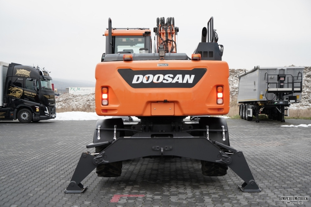 DOOSAN DX 140W / KOPARKA KOŁOWA / ROTOTIL / JOYSTICK / POWERTILT OBROTNICA / 2019 ROK / - Колёсный экскаватор: фото 4 DOOSAN DX 140W / KOPARKA KOŁOWA / ROTOTIL / JOYSTICK / POWERTILT OBROTNICA / 2019 ROK / - Колёсный экскаватор: фото 4