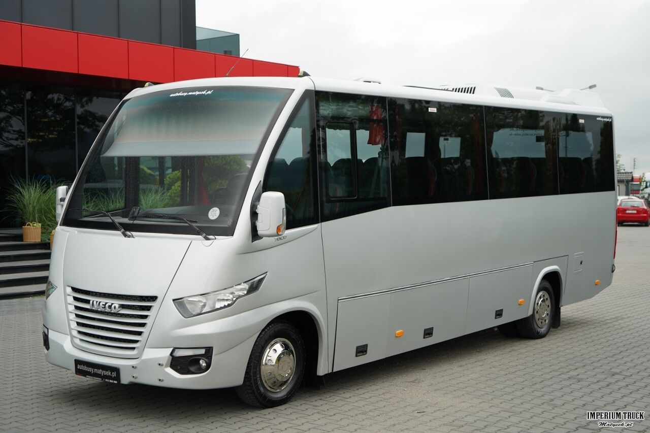 IVECO / RAPIDO / SPROWADZONY / KLIMA / - Микроавтобус, Пассажирский фургон: фото 2 IVECO / RAPIDO / SPROWADZONY / KLIMA / - Микроавтобус, Пассажирский фургон: фото 2