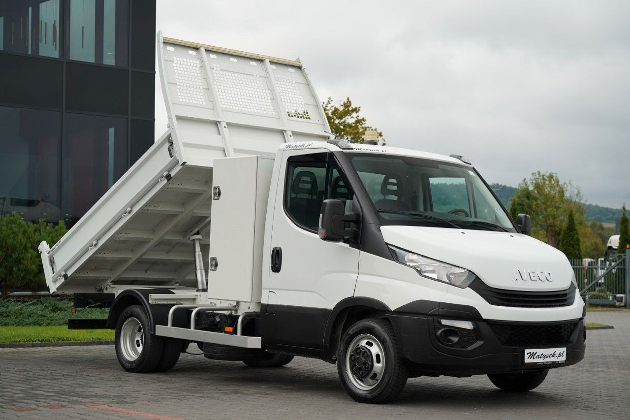 Iveco 35-140 / WYWROTKA TYLNOZSYPOWA / BLIŹNIAK / SKRZ - Малотоннажный самосвал: фото 3 Iveco 35-140 / WYWROTKA TYLNOZSYPOWA / BLIŹNIAK / SKRZ - Малотоннажный самосвал: фото 3