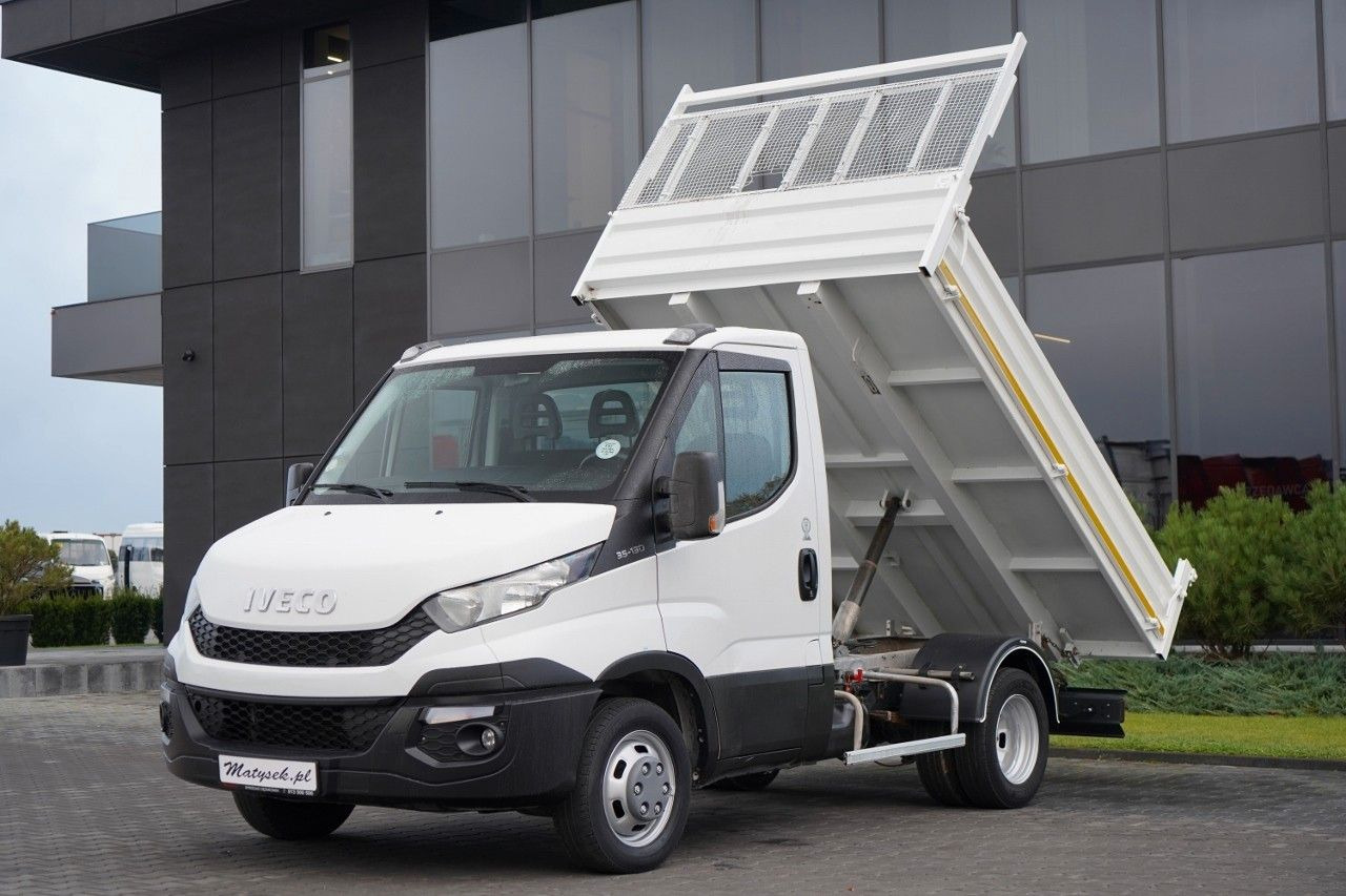 Iveco DAILY 35-130 / WYWROTKA TYLNOZSYPOWA / BLIŹNIAK - Малотоннажный самосвал: фото 1 Iveco DAILY 35-130 / WYWROTKA TYLNOZSYPOWA / BLIŹNIAK - Малотоннажный самосвал: фото 1