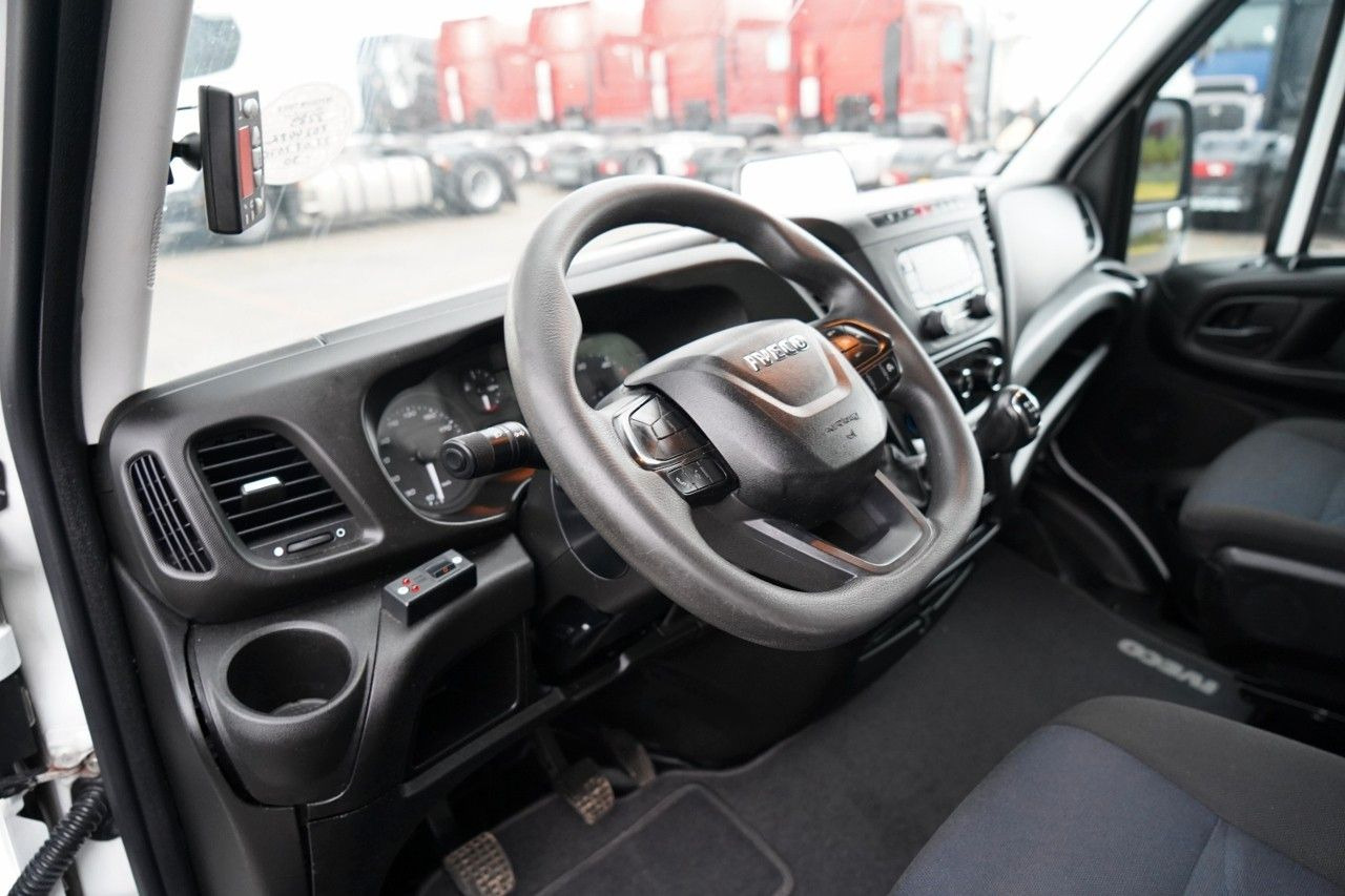 Малотоннажный рефрижератор Iveco DAILY 35-140 / CHŁODNIA / AGREGAT PULSOR 400 / W: фото 30 Малотоннажный рефрижератор Iveco DAILY 35-140 / CHŁODNIA / AGREGAT PULSOR 400 / W: фото 30