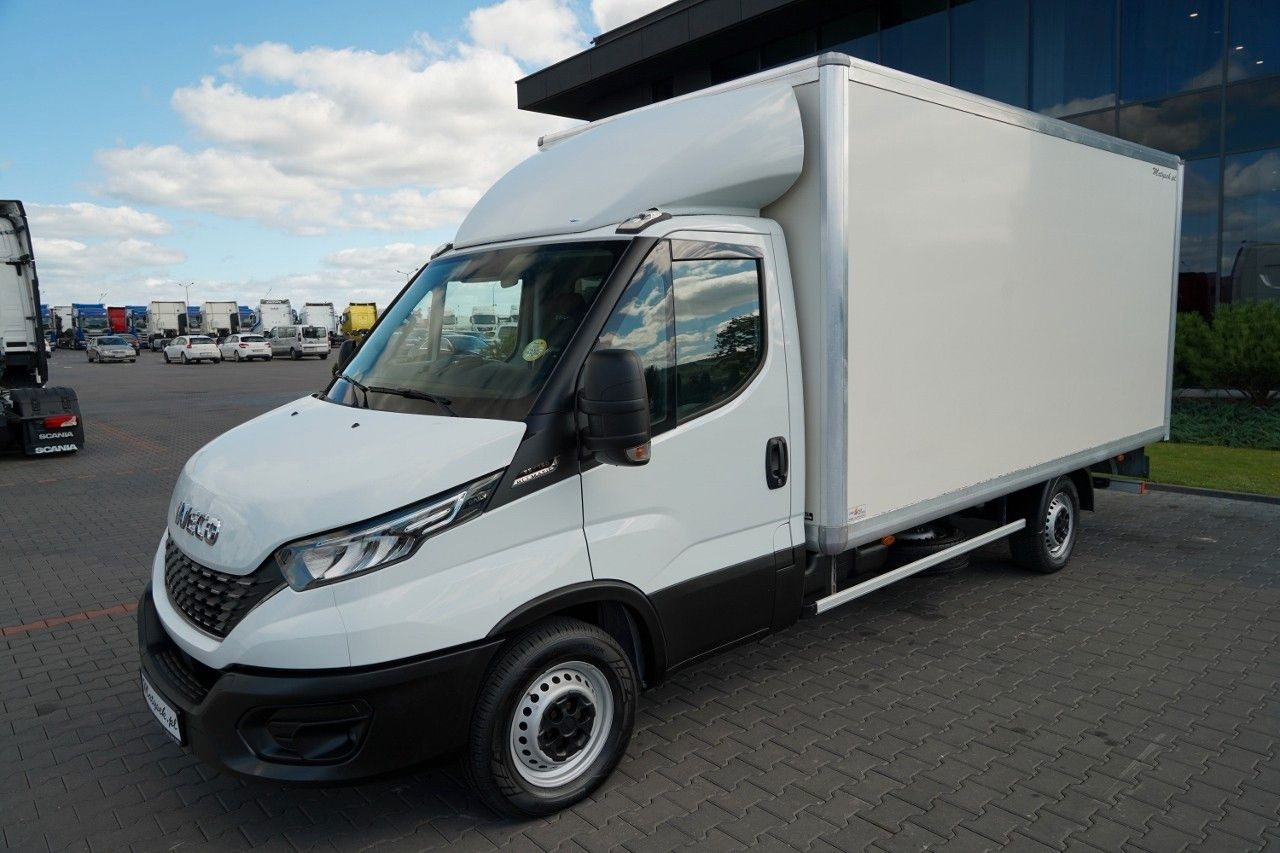 Iveco DAILY 35-180 / KONTENER - FIRANKA / AUTOMAT / WI - Малотоннажный рефрижератор: фото 2 Iveco DAILY 35-180 / KONTENER - FIRANKA / AUTOMAT / WI - Малотоннажный рефрижератор: фото 2