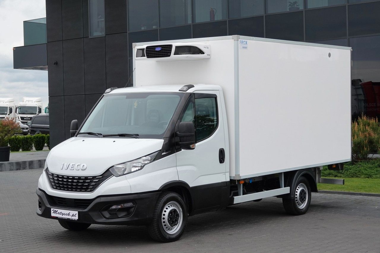 Iveco DAILY /HI-MATIC / CHŁODNIA / AGREGAT CARRIER / F - Малотоннажный рефрижератор: фото 3 Iveco DAILY /HI-MATIC / CHŁODNIA / AGREGAT CARRIER / F - Малотоннажный рефрижератор: фото 3