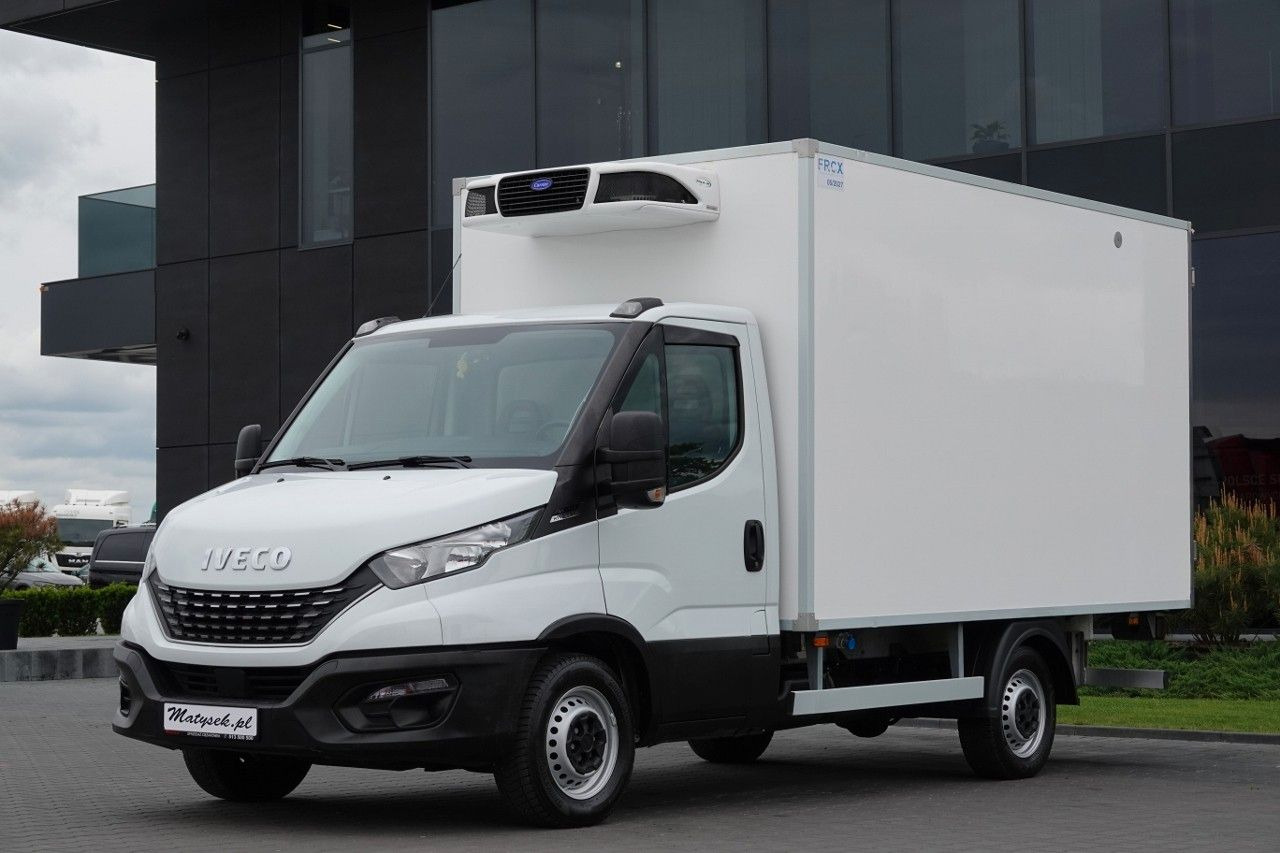 Iveco DAILY /HI-MATIC / CHŁODNIA / AGREGAT CARRIER / F - Малотоннажный рефрижератор: фото 4 Iveco DAILY /HI-MATIC / CHŁODNIA / AGREGAT CARRIER / F - Малотоннажный рефрижератор: фото 4