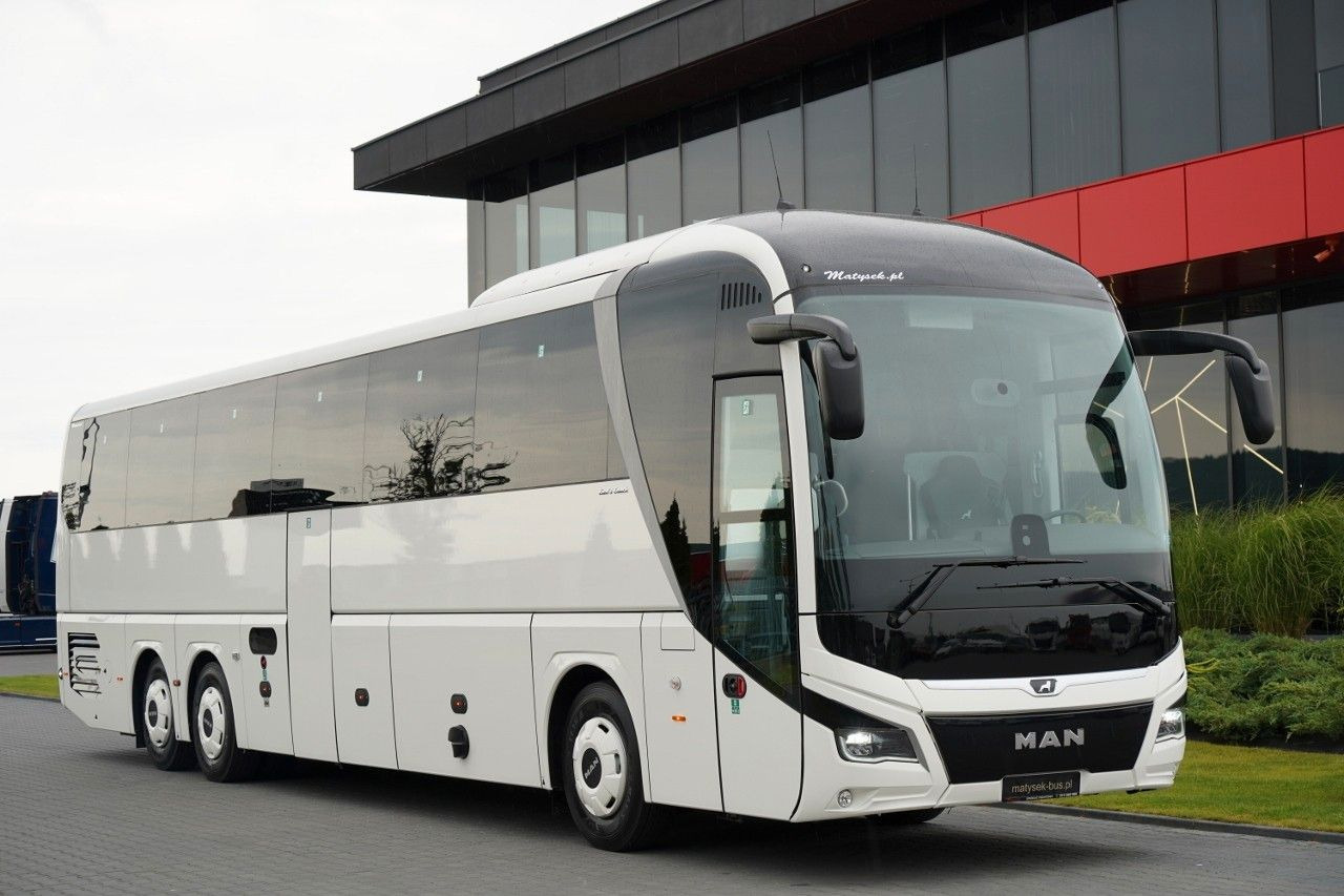 MAN LIONS COACH R08 / EURO 6 / FABRYCZNIE NOWY / DOS - Туристический автобус: фото 2 MAN LIONS COACH R08 / EURO 6 / FABRYCZNIE NOWY / DOS - Туристический автобус: фото 2