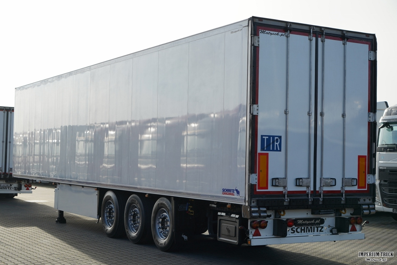 SCHMITZ / CHŁODNIA / THERMO KING SLX 300 / HAKÓWKA / OŚ PODNOSZONA / KOSZ NA PALETY - Полуприцеп-рефрижератор: фото 4 SCHMITZ / CHŁODNIA / THERMO KING SLX 300 / HAKÓWKA / OŚ PODNOSZONA / KOSZ NA PALETY - Полуприцеп-рефрижератор: фото 4