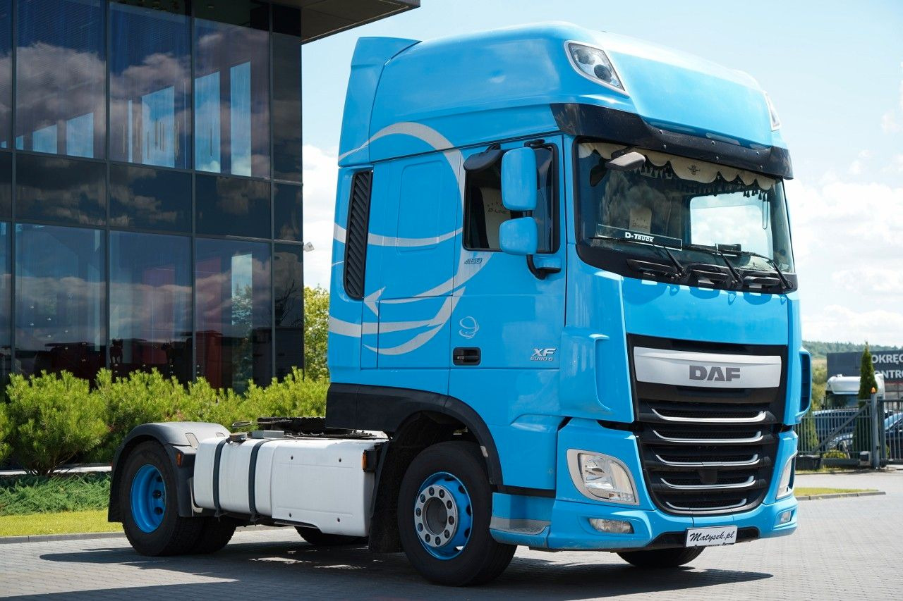 DAF XF 460 / SUPER SPACE CAB / RETARDER / EURO 6 / 2 - Тягач: фото 1 DAF XF 460 / SUPER SPACE CAB / RETARDER / EURO 6 / 2 - Тягач: фото 1