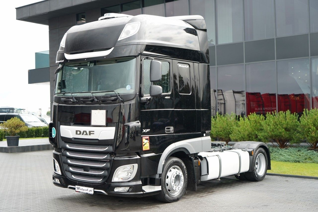 DAF XF 480 / MEGA / LOWDECK / I-PARK COOL / 2021 / P - Тягач: фото 4 DAF XF 480 / MEGA / LOWDECK / I-PARK COOL / 2021 / P - Тягач: фото 4