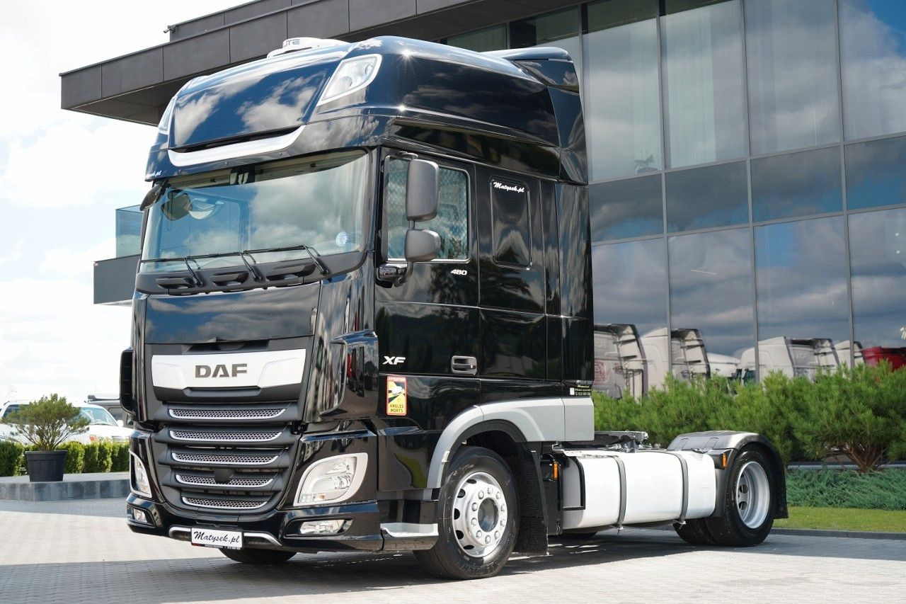 DAF XF 480 / MEGA / LOWDECK / I-PARK COOL / 2021 / P - Тягач: фото 3 DAF XF 480 / MEGA / LOWDECK / I-PARK COOL / 2021 / P - Тягач: фото 3