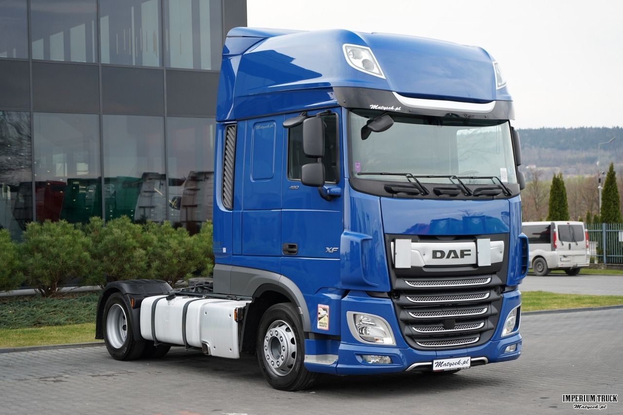 DAF XF 480 / MEGA / SUPER SPACE CAB / LOW DECK / 2022 ROK - Тягач: фото 2 DAF XF 480 / MEGA / SUPER SPACE CAB / LOW DECK / 2022 ROK - Тягач: фото 2